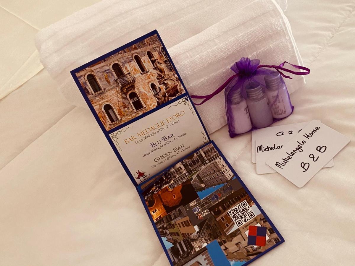 Bed and Breakfast Michelangelo House Тренто Экстерьер фото